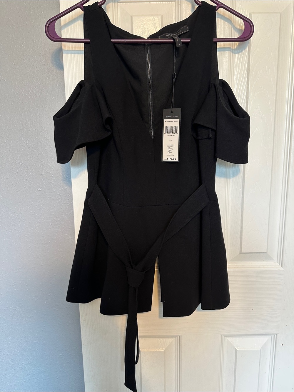 BCBGMaxAzria Black Cold-Shoulder Tie-Waist Blouse
